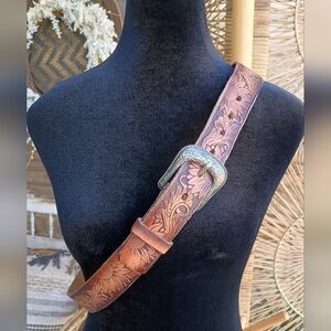 Womens Floral Leather Belt_38